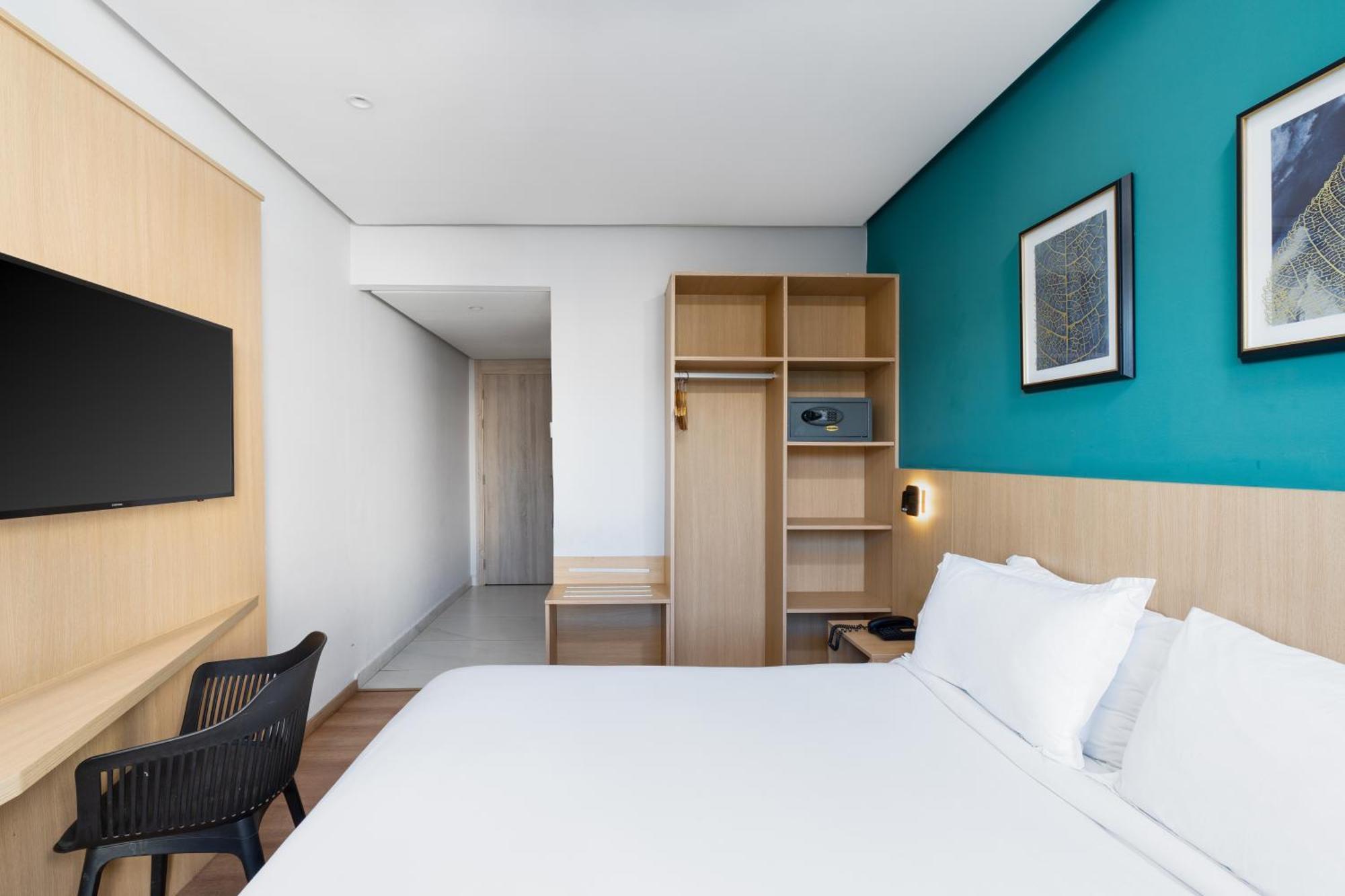 Rihab Hotel 4*